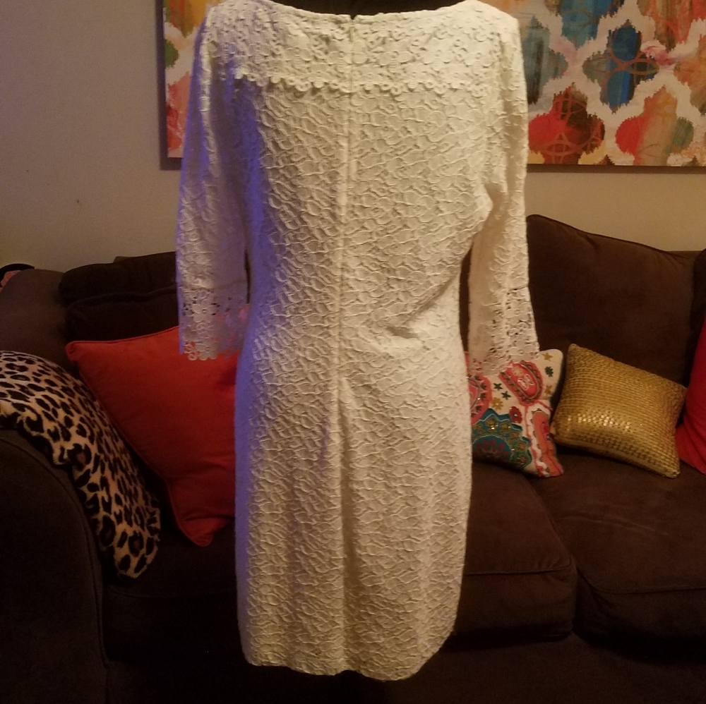 Dress - Picture 2 of 2